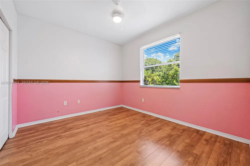 1567 SE 20th Ave Homestead, FL 33035