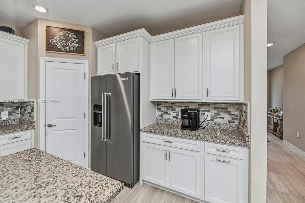 16241 Rosemallow Ln Other City - In The State Of Florida, FL 33920