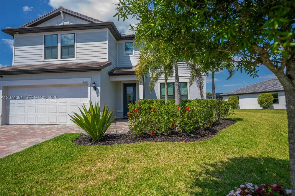16241 Rosemallow Ln Other City - In The State Of Florida, FL 33920