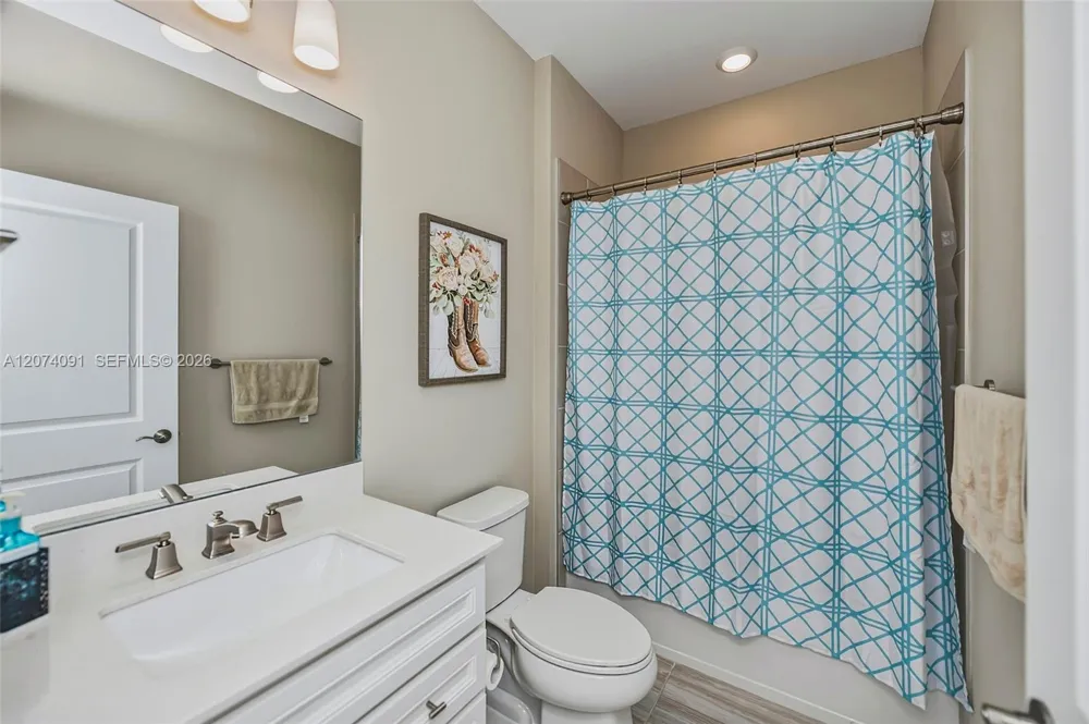 16241 Rosemallow Ln Other City - In The State Of Florida, FL 33920