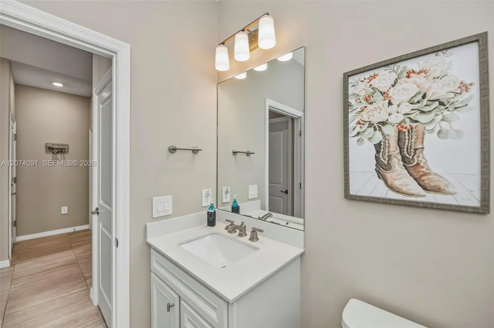 16241 Rosemallow Ln Other City - In The State Of Florida, FL 33920