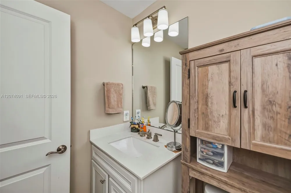 16241 Rosemallow Ln Other City - In The State Of Florida, FL 33920