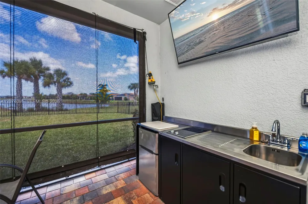 16241 Rosemallow Ln Other City - In The State Of Florida, FL 33920