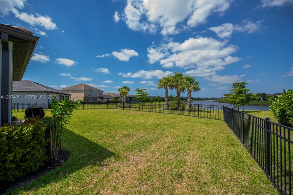 16241 Rosemallow Ln Other City - In The State Of Florida, FL 33920