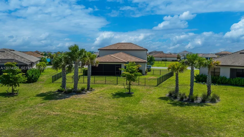 16241 Rosemallow Ln Other City - In The State Of Florida, FL 33920