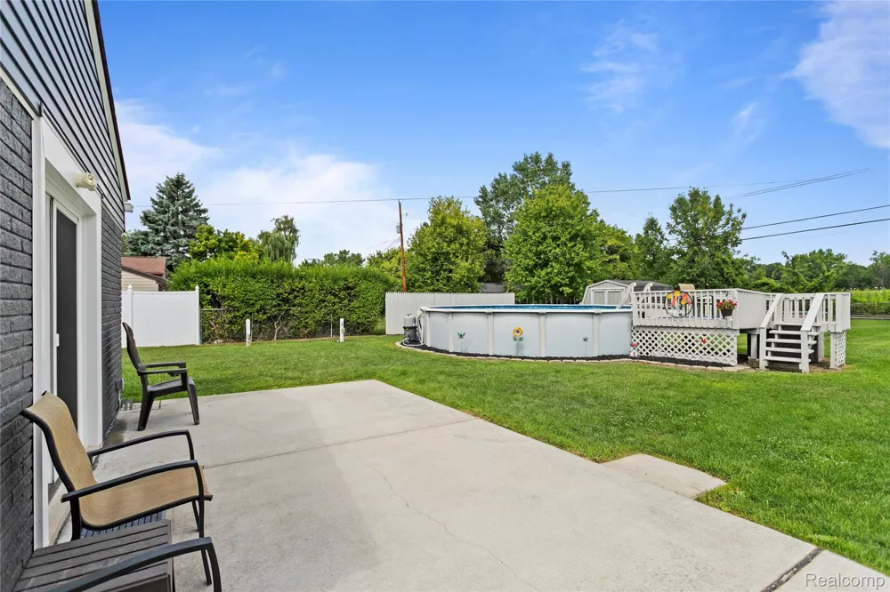 27311 Wyly Street Chesterfield Township, MI 48047