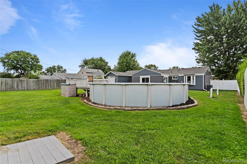 27311 Wyly Street Chesterfield Township, MI 48047