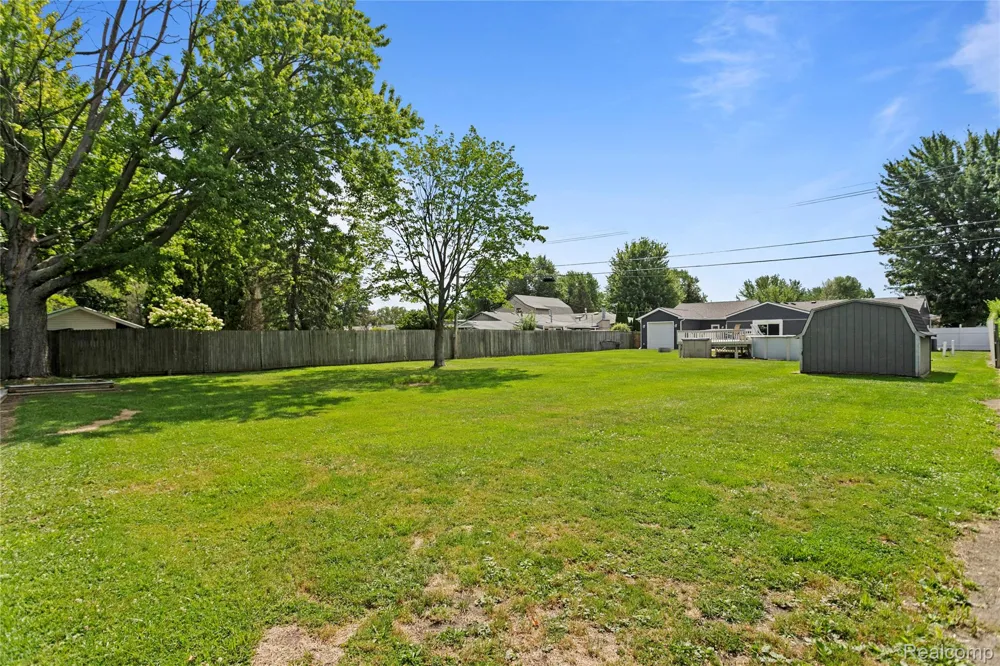 27311 Wyly Street Chesterfield Township, MI 48047