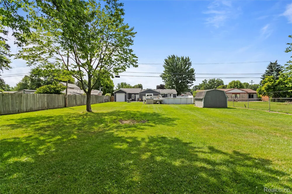 27311 Wyly Street Chesterfield Township, MI 48047