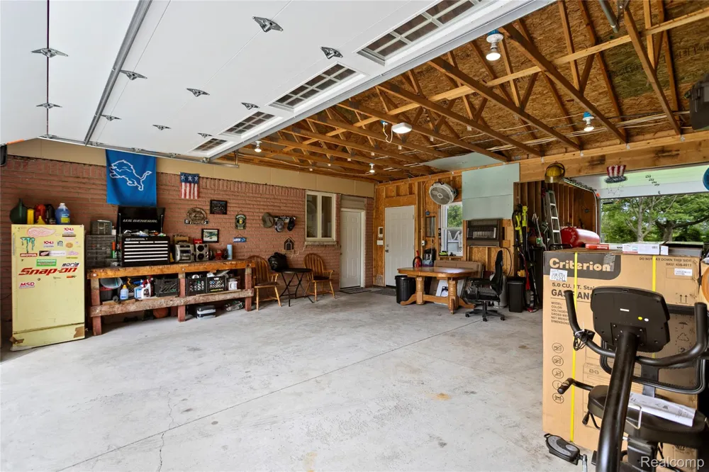 27311 Wyly Street Chesterfield Township, MI 48047
