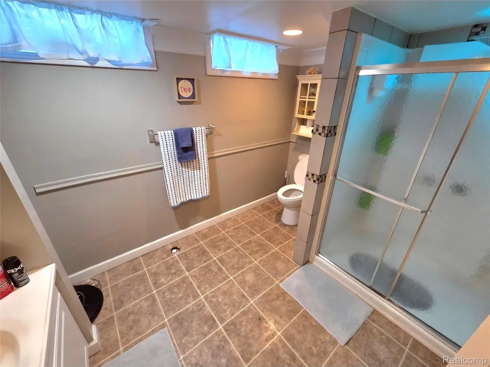 27311 Wyly Street Chesterfield Township, MI 48047