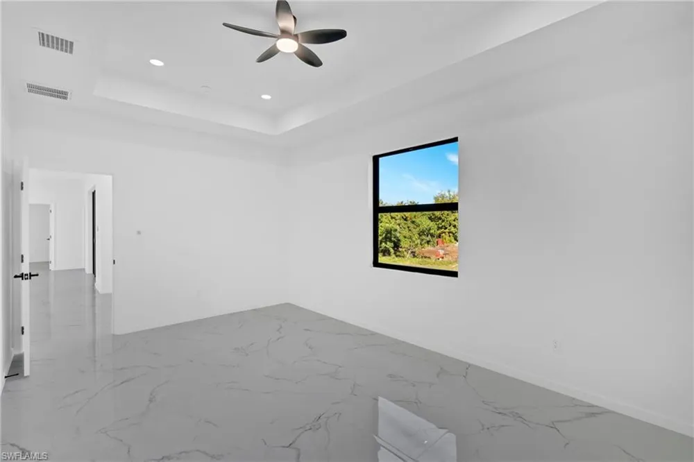 2909 9th Street W Lehigh Acres, FL 33971