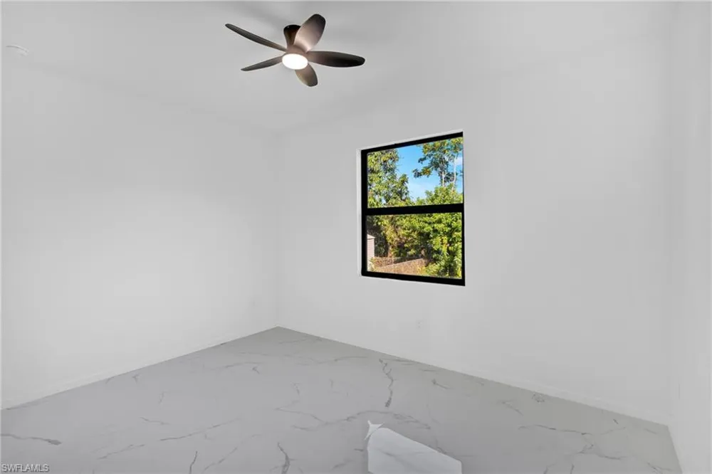 2909 9th Street W Lehigh Acres, FL 33971