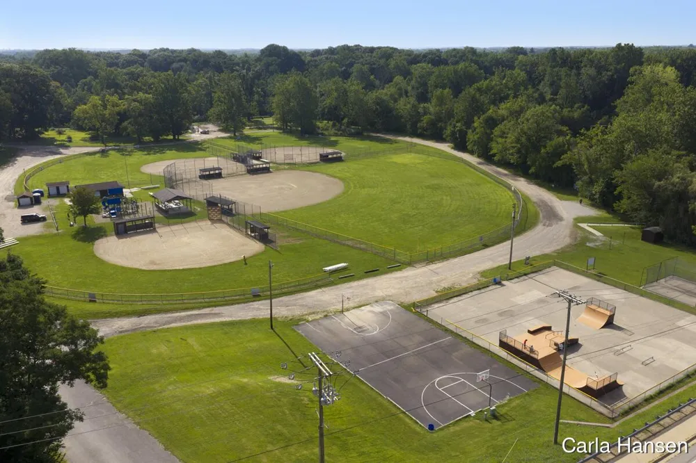 305 Crescent Street Watervliet City, MI 49098