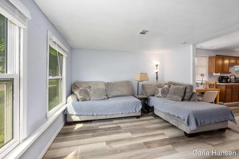 305 Crescent Street Watervliet City, MI 49098