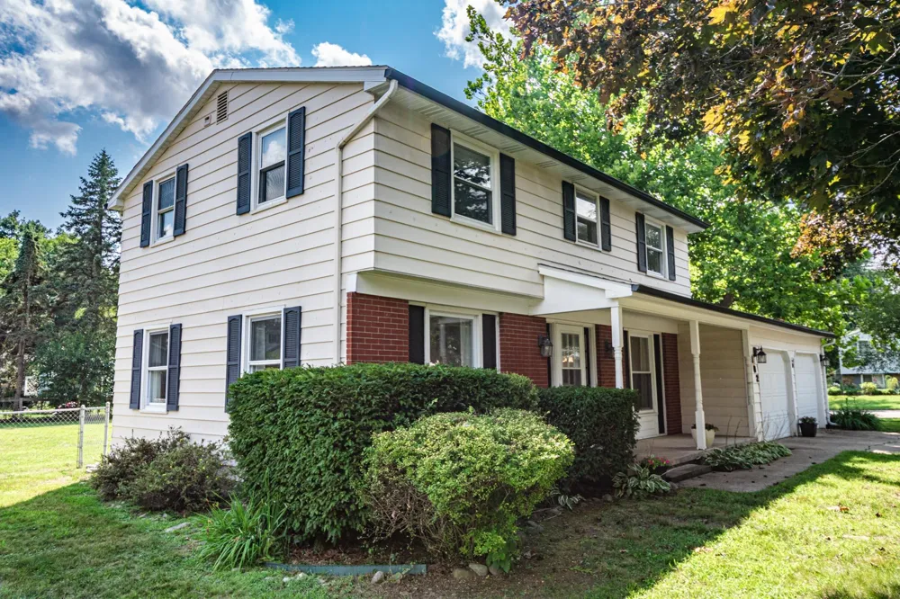 102 Lincolnwood Drive Battle Creek City, MI 49015