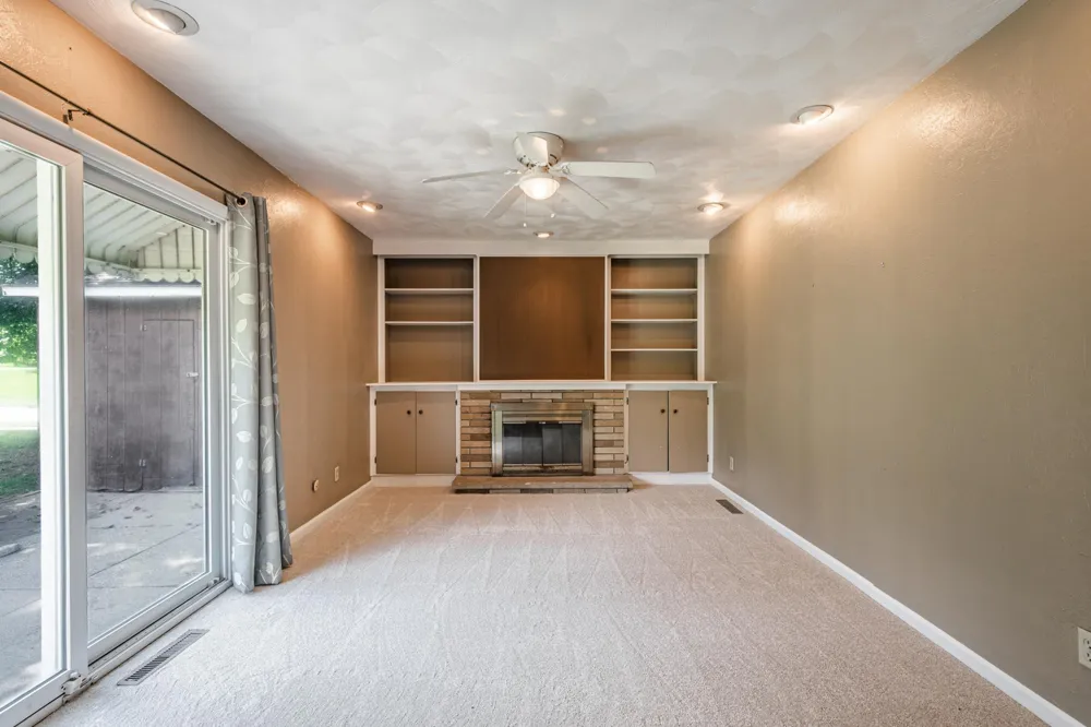 102 Lincolnwood Drive Battle Creek City, MI 49015