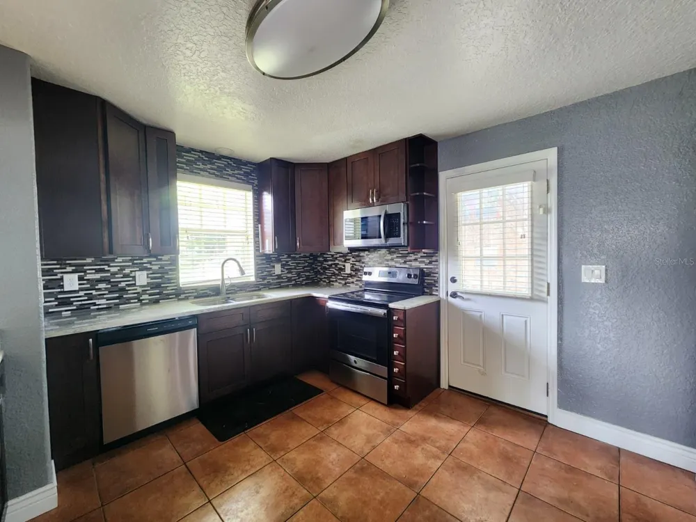 416 BANYON TREE CIRCLE #108 Maitland, FL 32751