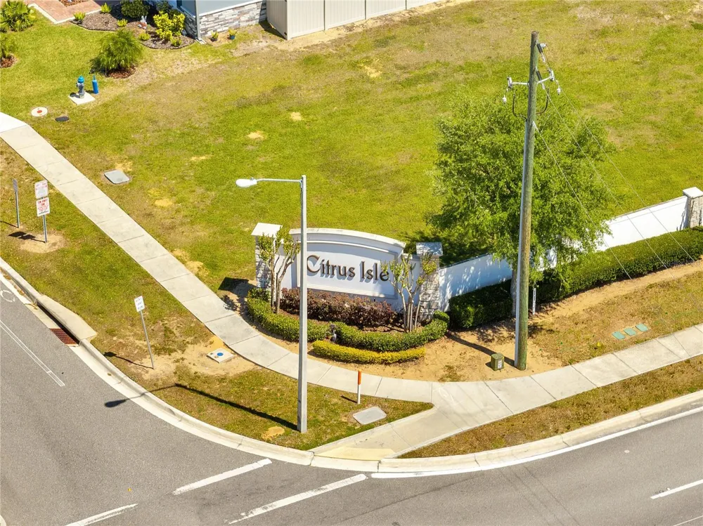 309 CITRUS ISLE LOOP Davenport, FL 33837