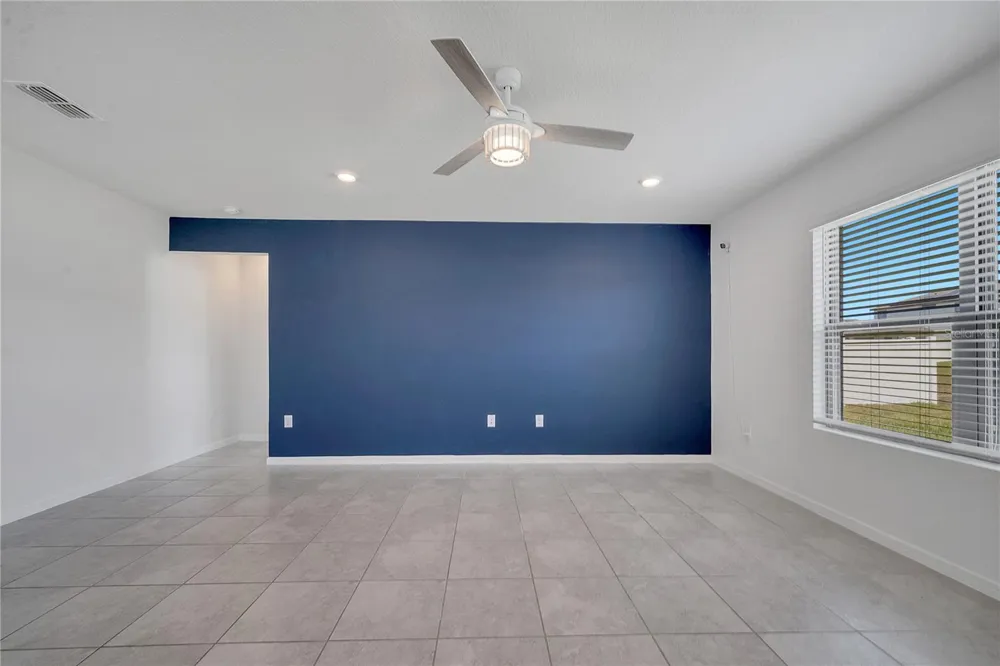 309 CITRUS ISLE LOOP Davenport, FL 33837