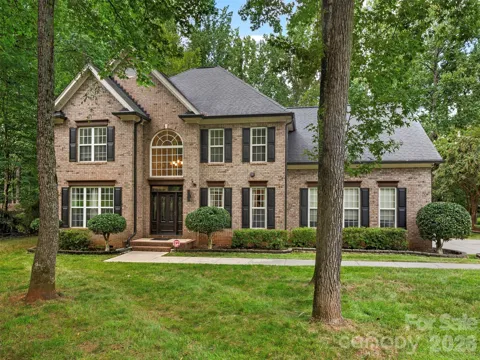 5600 Crown Hill Drive
