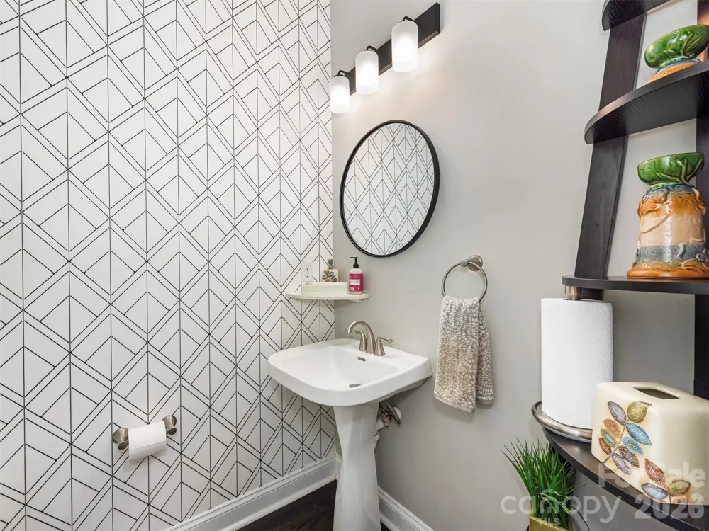 5600 Crown Hill Drive Mint Hill, NC 28227