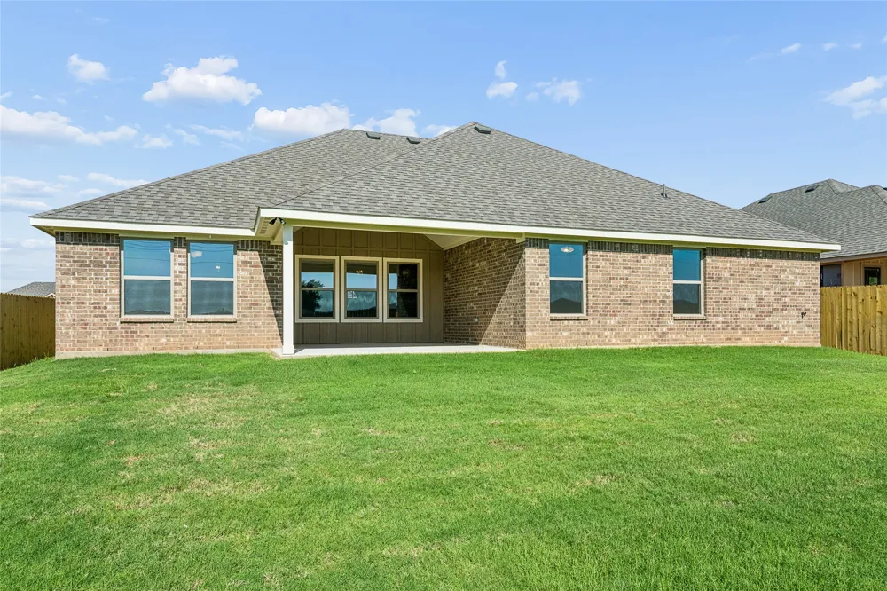 128 Joel Street Springtown, TX 76082