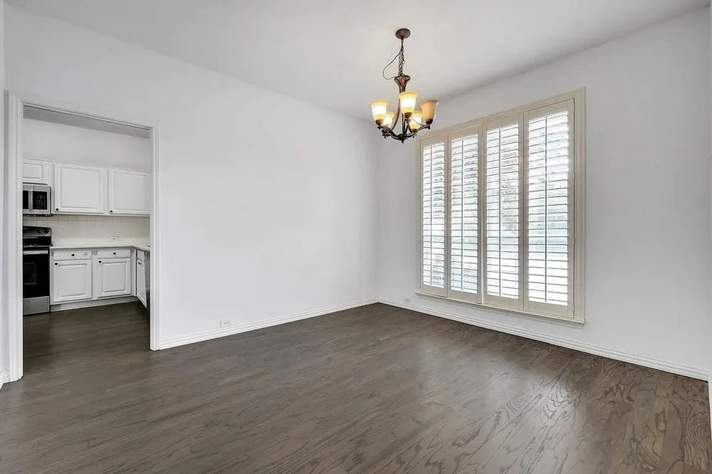 1372 Mae Drive Carrollton, TX 75007