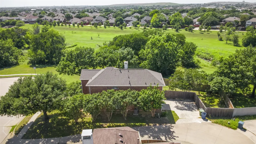 1372 Mae Drive Carrollton, TX 75007