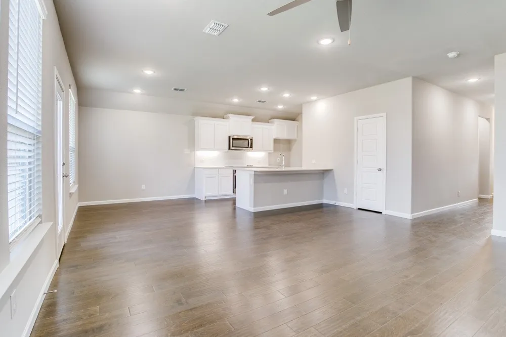 313 Ember Circle Waxahachie, TX 75165