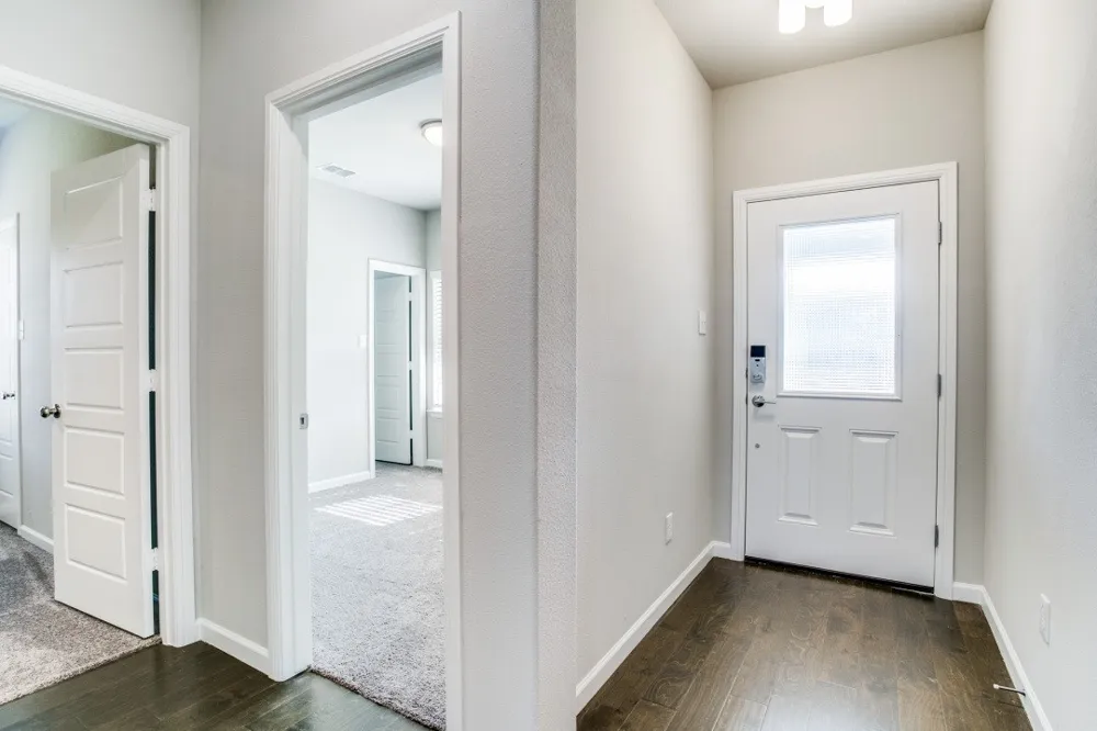 313 Ember Circle Waxahachie, TX 75165