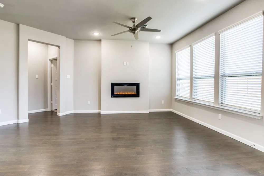 313 Ember Circle Waxahachie, TX 75165