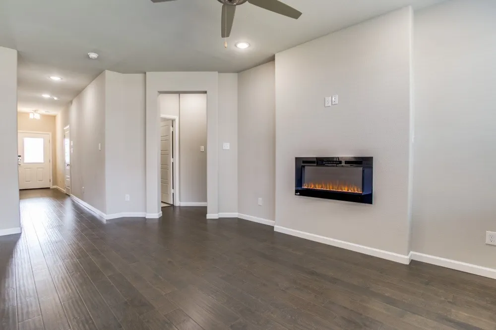 313 Ember Circle Waxahachie, TX 75165