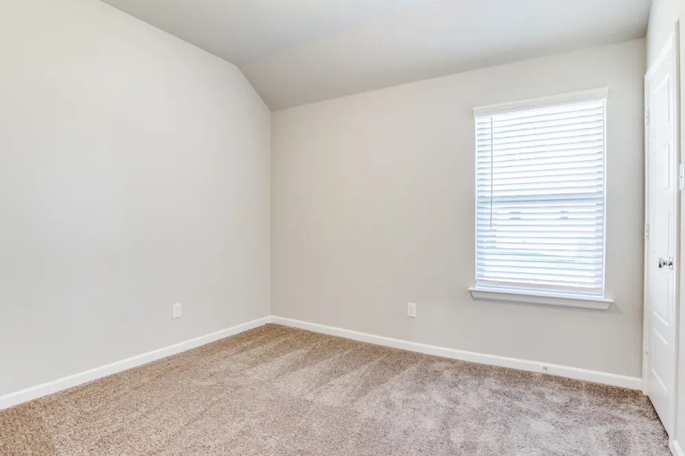 313 Ember Circle Waxahachie, TX 75165