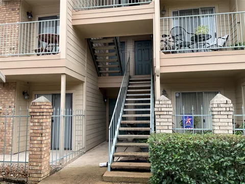 12250 Whittington Dr #712
