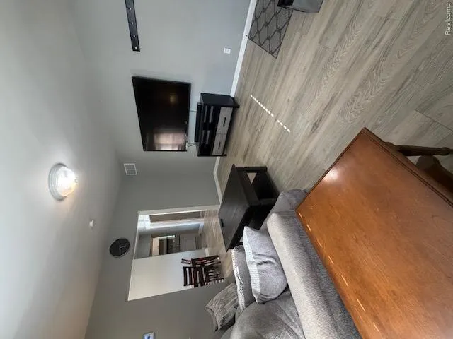 449 Midway Avenue Pontiac City, MI 48341