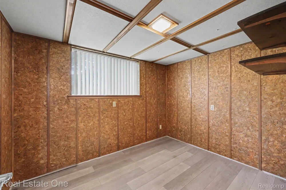 6639 Tamerlane Drive West Bloomfield Charter Township, MI 48322