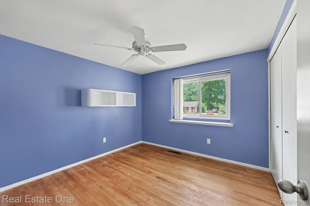 6639 Tamerlane Drive West Bloomfield Charter Township, MI 48322