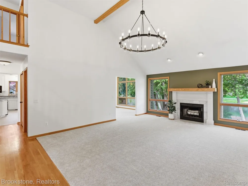 6512 White Lake Road Clarkston City, MI 48346
