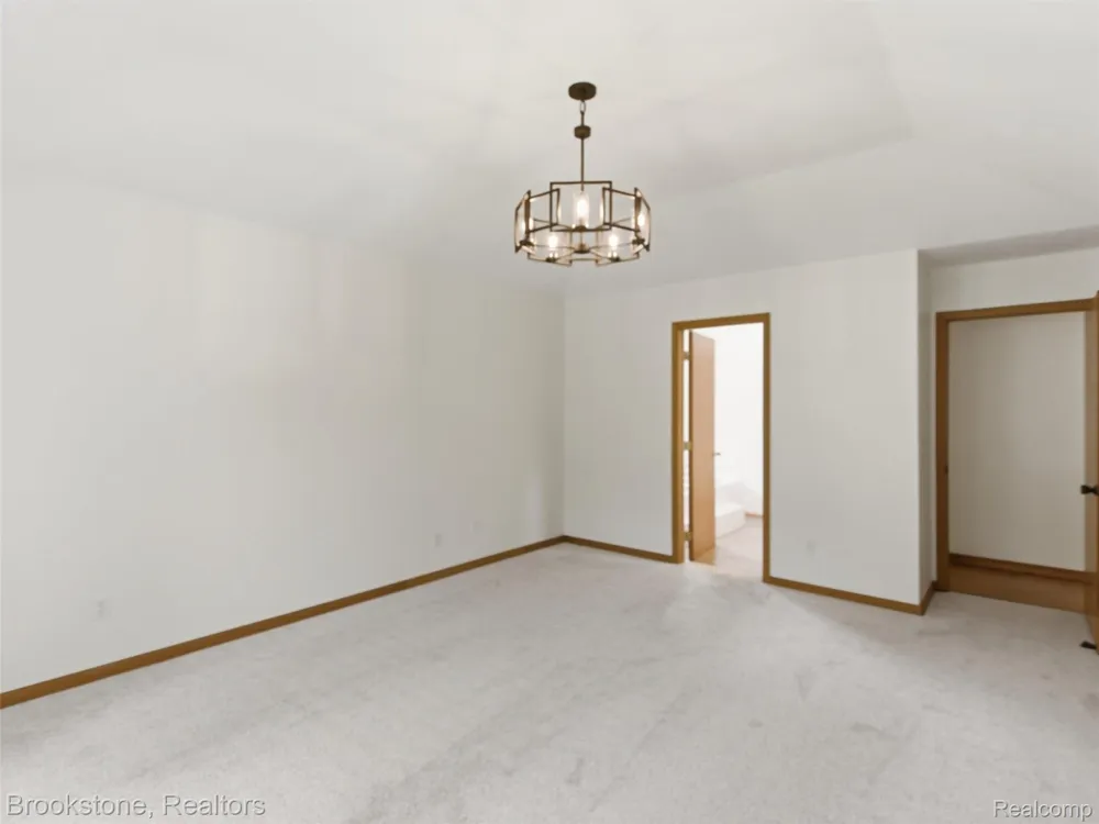 6512 White Lake Road Clarkston City, MI 48346