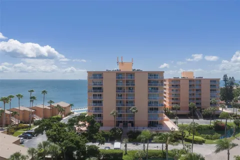 7430 SUNSHINE SKYWAY LANE S #405