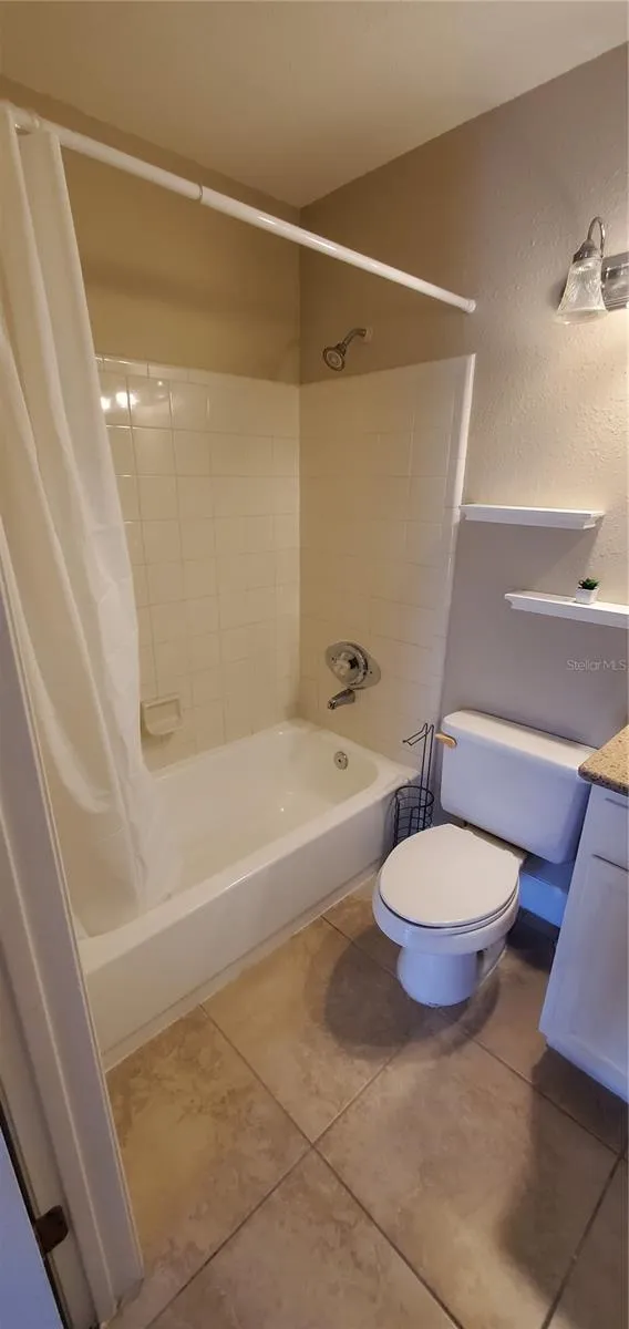 4033 CROCKERS LAKE BOULEVARD #1923 Sarasota, FL 34238