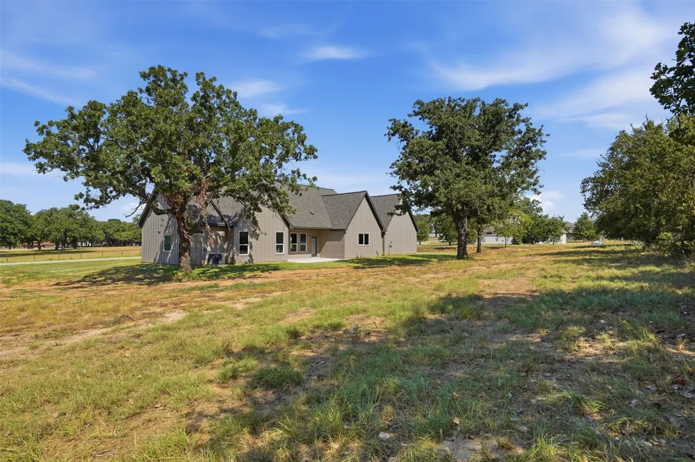 104 Springhill Court Springtown, TX 76082
