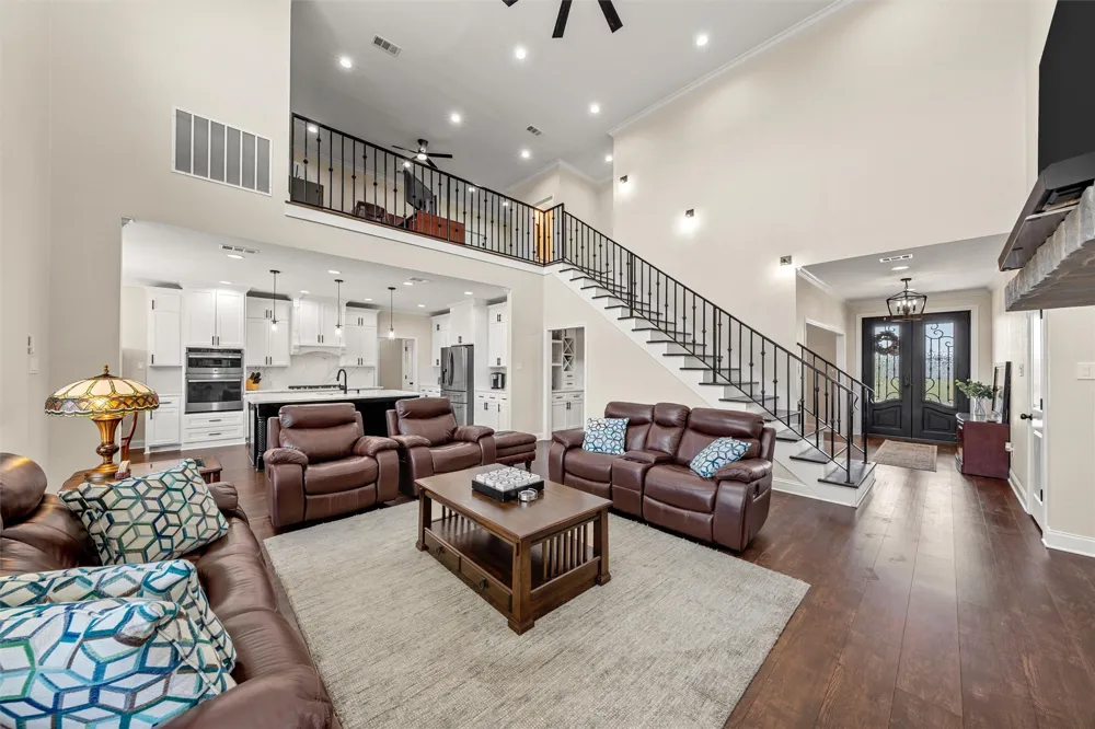 120 Big Catch Lane Robinson, TX 76706