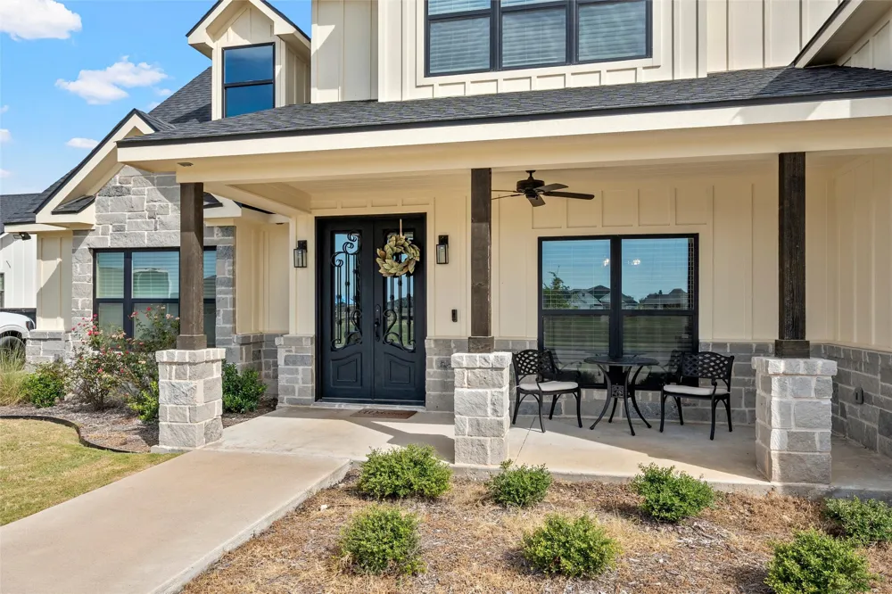 120 Big Catch Lane Robinson, TX 76706