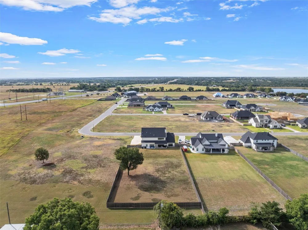 120 Big Catch Lane Robinson, TX 76706
