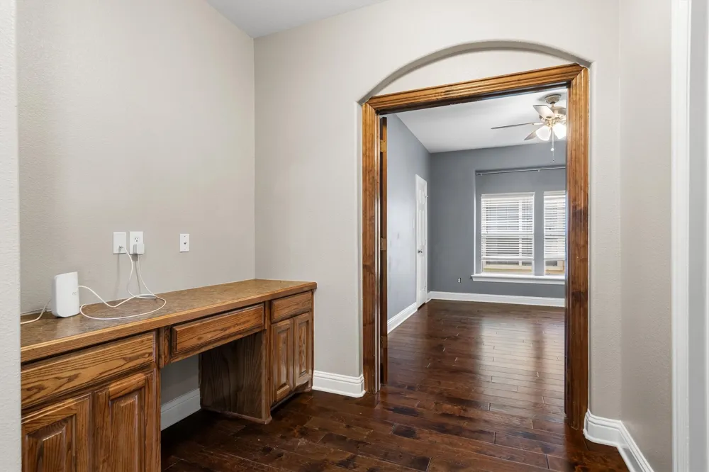 8381 Fullerton Street Lantana, TX 76226