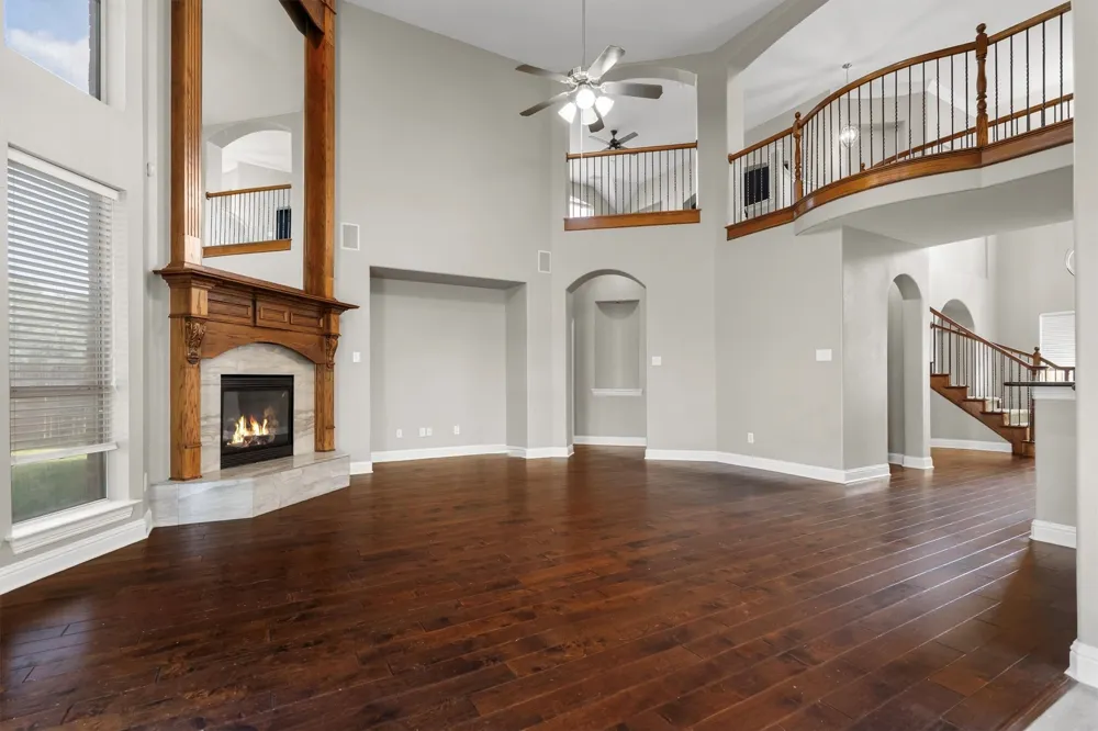 8381 Fullerton Street Lantana, TX 76226