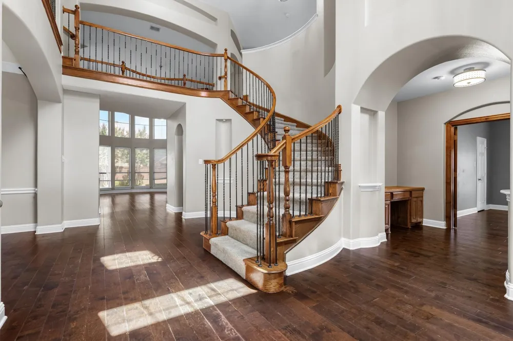 8381 Fullerton Street Lantana, TX 76226