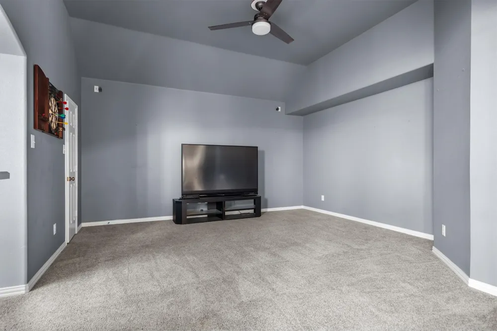 8381 Fullerton Street Lantana, TX 76226